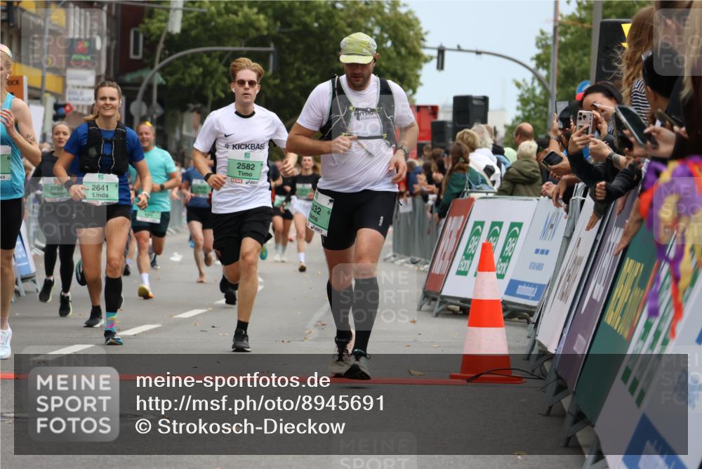 21.09.2025 - PSD Bank Halbmarathon Strokosch-Dieckow http://msf.ph/oto/8945691 21.09.2025 11:59:04 Ziel 1033, 1064, 1092, 1093, 1258, 1486, 2332, 2344, 2436, 2441, 2472, 2540, 2582, 2641, 2664, 2758, 3054, 3771 meine-sportfotos.de
