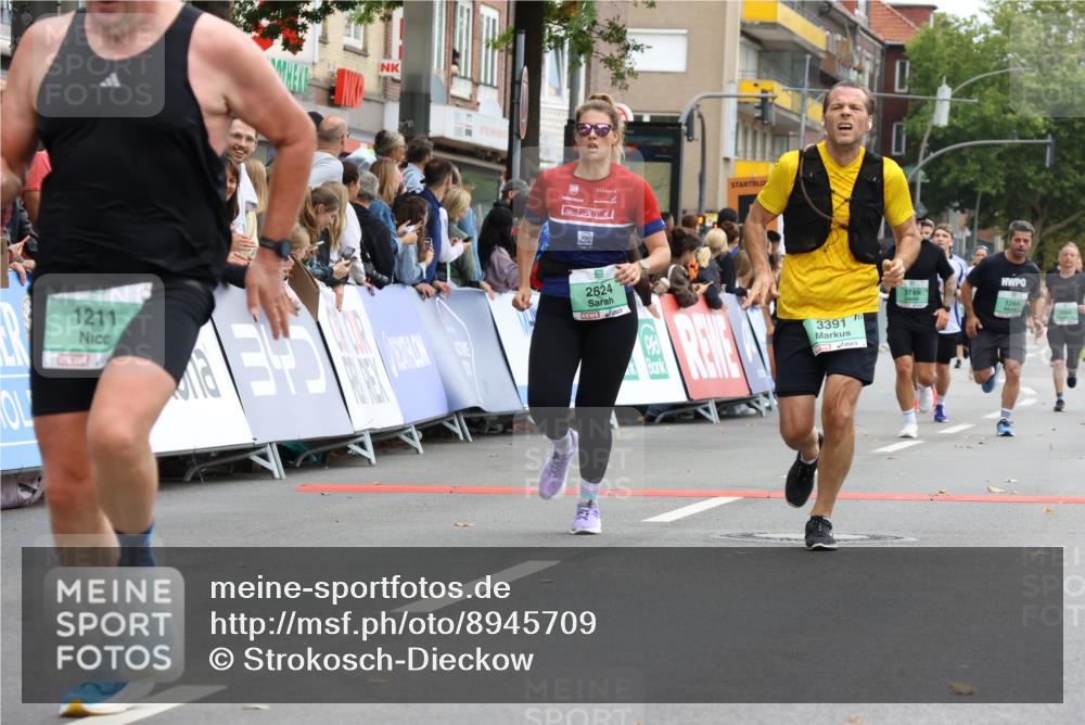21.09.2025 - PSD Bank Halbmarathon Strokosch-Dieckow http://msf.ph/oto/8945709 21.09.2025 12:06:45 Ziel 1211, 1284, 2624, 2711, 2808, 2838, 3059, 3064, 3391, 3465, 3749 meine-sportfotos.de