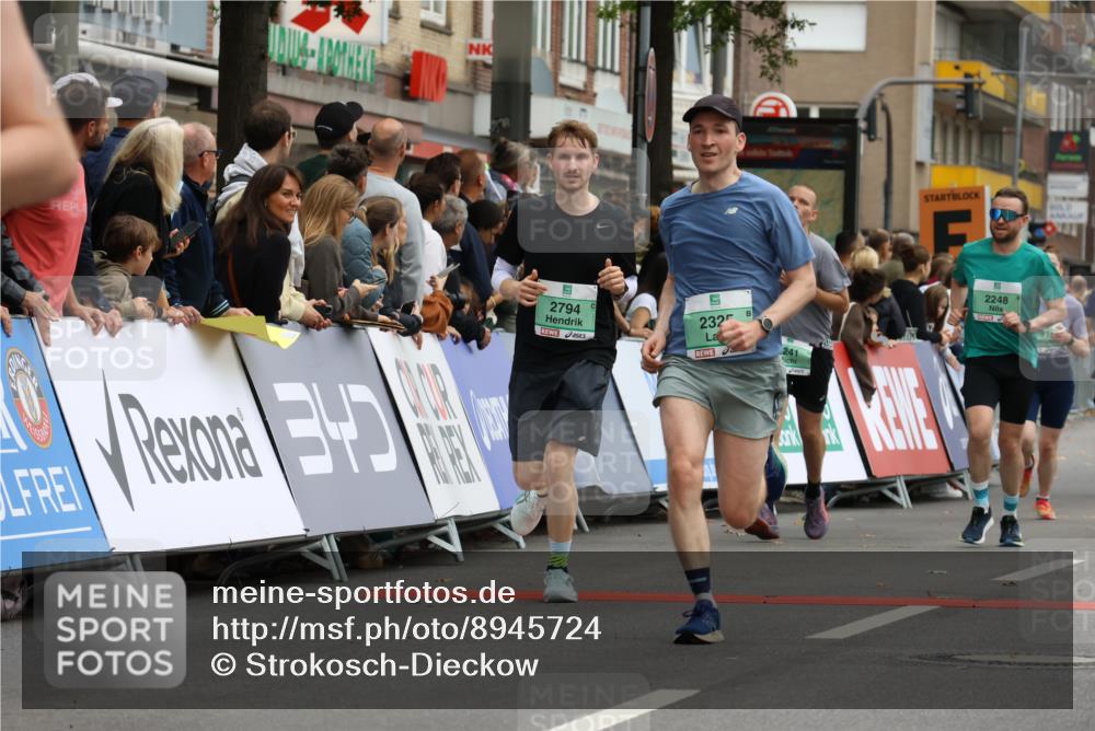 21.09.2025 - PSD Bank Halbmarathon Strokosch-Dieckow http://msf.ph/oto/8945724 21.09.2025 11:59:20 Ziel 1196, 1609, 1648, 1812, 2186, 2241, 2248, 2325, 2328, 2484, 2533, 2602, 2610, 2718, 2785, 2794, 2915, 3962 meine-sportfotos.de