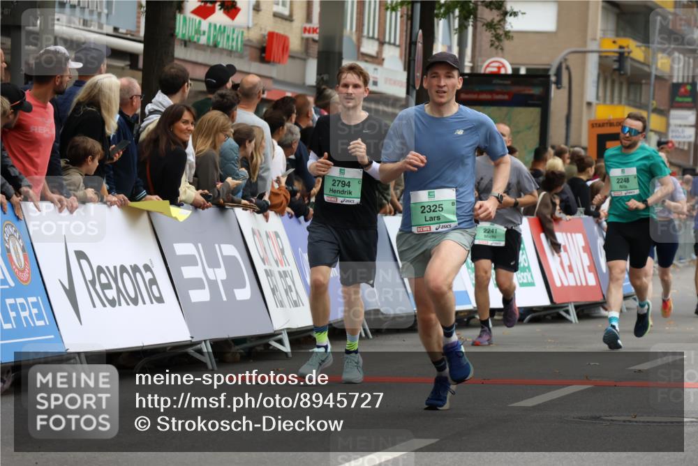 21.09.2025 - PSD Bank Halbmarathon Strokosch-Dieckow http://msf.ph/oto/8945727 21.09.2025 11:59:20 Ziel 1196, 1609, 1648, 1812, 2186, 2241, 2248, 2325, 2328, 2484, 2533, 2602, 2610, 2718, 2785, 2794, 2915, 3962 meine-sportfotos.de