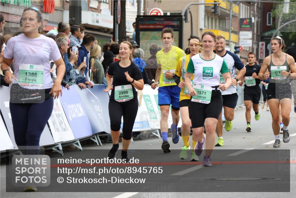 21.09.2025 - PSD Bank Halbmarathon Strokosch-Dieckow http://msf.ph/oto/8945765 21.09.2025 12:07:00 Ziel 1347, 1388, 1571, 1594, 2223, 2628, 2693, 2789, 2808, 2999, 3006, 3064, 3259, 3266, 3371, 3555, 3931 meine-sportfotos.de