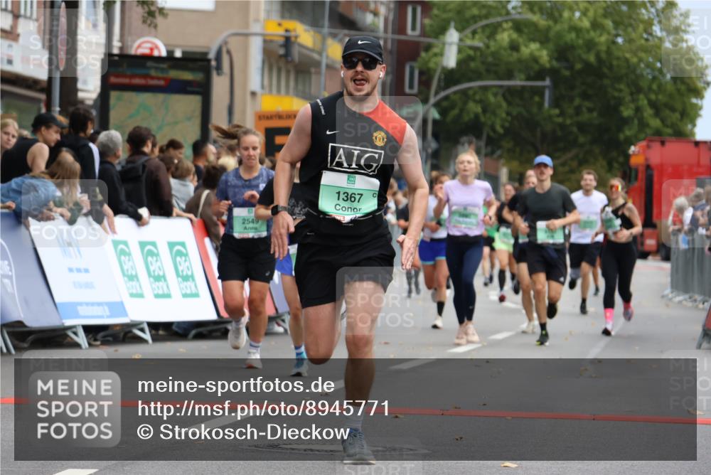 21.09.2025 - PSD Bank Halbmarathon Strokosch-Dieckow http://msf.ph/oto/8945771 21.09.2025 11:59:36 Ziel 1042, 1367, 1700, 2517, 2549, 2558, 2574, 2581, 2595, 2645, 3152, 3217, 3990 meine-sportfotos.de