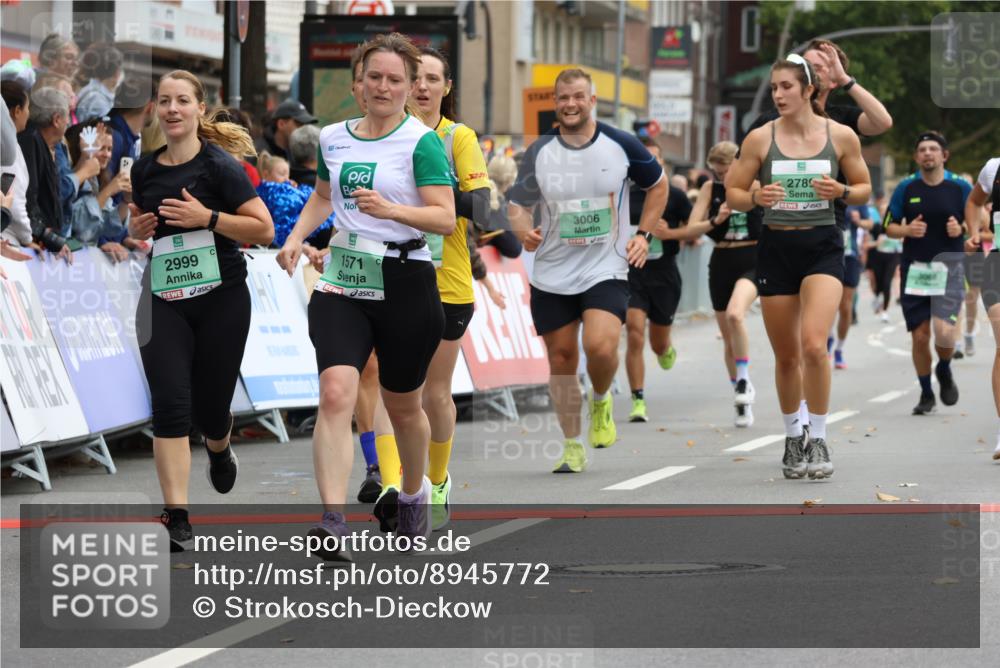 21.09.2025 - PSD Bank Halbmarathon Strokosch-Dieckow http://msf.ph/oto/8945772 21.09.2025 12:07:01 Ziel 1347, 1388, 1571, 1594, 2223, 2628, 2693, 2789, 2999, 3006, 3064, 3259, 3266, 3371, 3555, 3931 meine-sportfotos.de