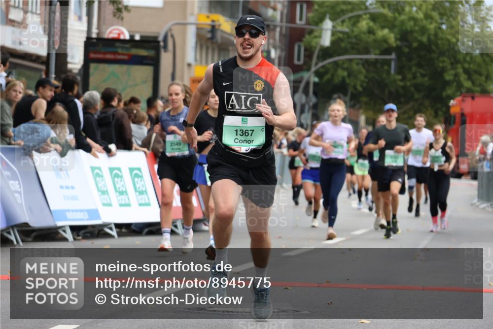 21.09.2025 - PSD Bank Halbmarathon Strokosch-Dieckow http://msf.ph/oto/8945775 21.09.2025 11:59:36 Ziel 1042, 1367, 1700, 2517, 2549, 2558, 2574, 2581, 2595, 2645, 3152, 3217, 3990 meine-sportfotos.de
