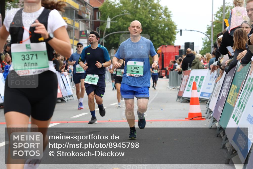 21.09.2025 - PSD Bank Halbmarathon Strokosch-Dieckow http://msf.ph/oto/8945798 21.09.2025 12:07:07 Ziel 1347, 1388, 1571, 1594, 2223, 2628, 2671, 2694, 2789, 2999, 3006, 3068, 3259, 3371, 3931 meine-sportfotos.de
