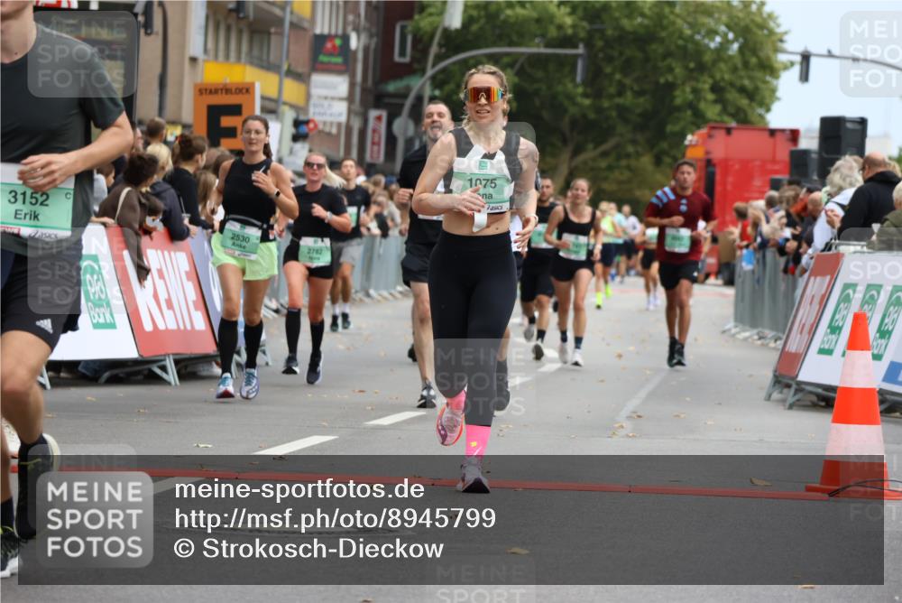 21.09.2025 - PSD Bank Halbmarathon Strokosch-Dieckow http://msf.ph/oto/8945799 21.09.2025 11:59:43 Ziel 1042, 1075, 1367, 1700, 2530, 2549, 2558, 2595, 2645, 2721, 2782, 2918, 2929, 3152, 3990, 4049 meine-sportfotos.de
