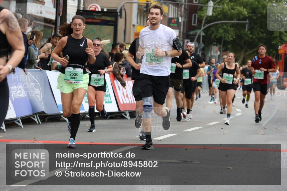21.09.2025 - PSD Bank Halbmarathon Strokosch-Dieckow http://msf.ph/oto/8945802 21.09.2025 11:59:47 Ziel 1075, 1741, 2530, 2549, 2595, 2721, 2782, 2918, 2929, 3048, 3152, 3990, 4034, 4042, 4049 meine-sportfotos.de