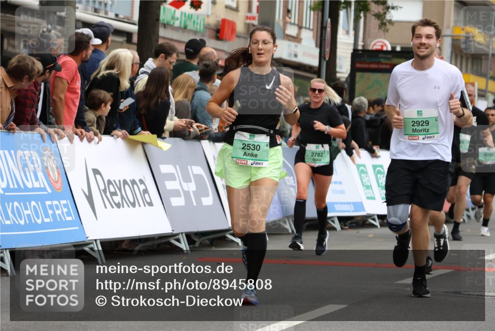 21.09.2025 - PSD Bank Halbmarathon Strokosch-Dieckow http://msf.ph/oto/8945808 21.09.2025 11:59:48 Ziel 1075, 1741, 1948, 2530, 2549, 2595, 2721, 2782, 2918, 2929, 3048, 3152, 3990, 4034, 4042, 4049 meine-sportfotos.de