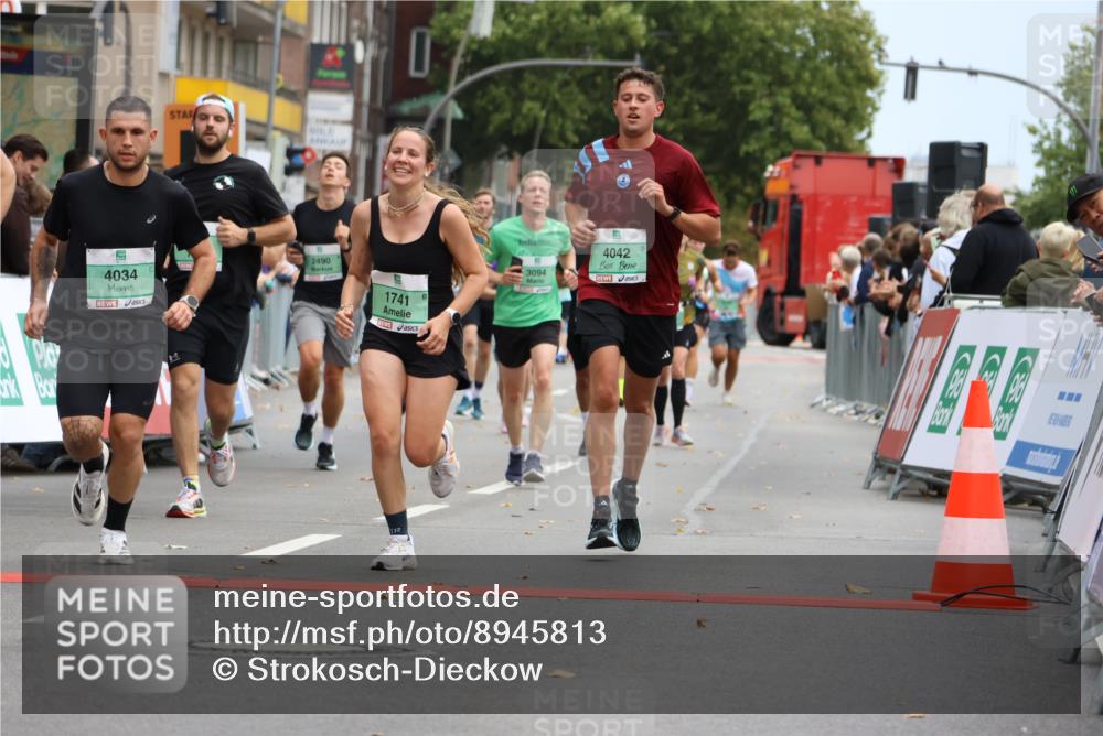 21.09.2025 - PSD Bank Halbmarathon Strokosch-Dieckow http://msf.ph/oto/8945813 21.09.2025 11:59:51 Ziel 1075, 1481, 1741, 1948, 2490, 2530, 2721, 2782, 2918, 2929, 3048, 3094, 3152, 3990, 4034, 4042, 4049 meine-sportfotos.de