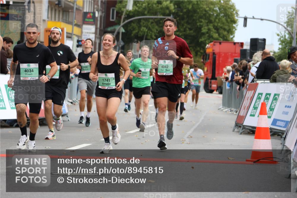 21.09.2025 - PSD Bank Halbmarathon Strokosch-Dieckow http://msf.ph/oto/8945815 21.09.2025 11:59:51 Ziel 1075, 1481, 1741, 1948, 2490, 2530, 2721, 2782, 2918, 2929, 3048, 3094, 3152, 3990, 4034, 4042, 4049 meine-sportfotos.de