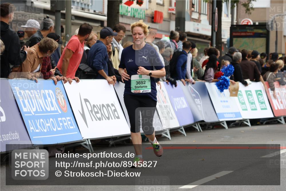 21.09.2025 - PSD Bank Halbmarathon Strokosch-Dieckow http://msf.ph/oto/8945827 21.09.2025 12:07:19 Ziel 1686, 2671, 2694, 2864, 2942, 3065, 3393, 3692 meine-sportfotos.de