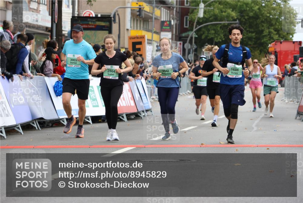 21.09.2025 - PSD Bank Halbmarathon Strokosch-Dieckow http://msf.ph/oto/8945829 21.09.2025 12:07:21 Ziel 1686, 2506, 2694, 2864, 2942, 3065, 3222, 3393, 3692, 4003 meine-sportfotos.de