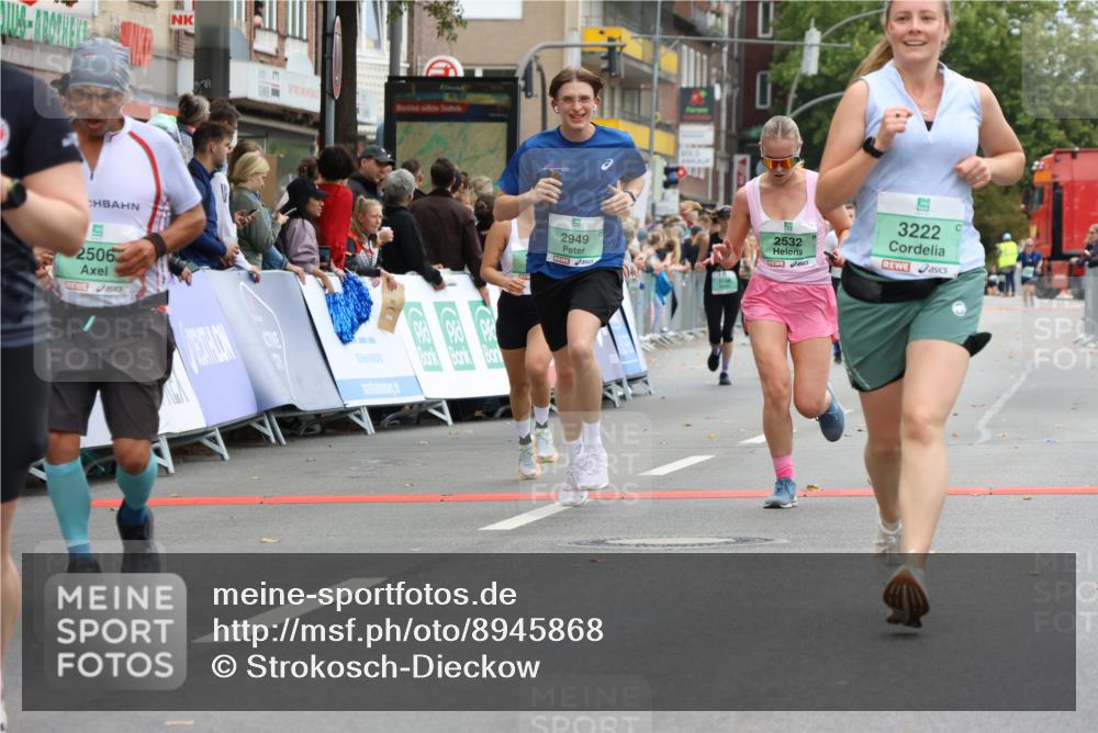 21.09.2025 - PSD Bank Halbmarathon Strokosch-Dieckow http://msf.ph/oto/8945868 21.09.2025 12:07:29 Ziel 1686, 2506, 2532, 2864, 2942, 2949, 3065, 3222, 3393, 3407, 4003 meine-sportfotos.de