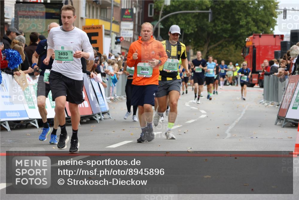 21.09.2025 - PSD Bank Halbmarathon Strokosch-Dieckow http://msf.ph/oto/8945896 21.09.2025 12:07:41 Ziel 2493, 2956, 3729, 3746, 3910, 3948, 3975 meine-sportfotos.de