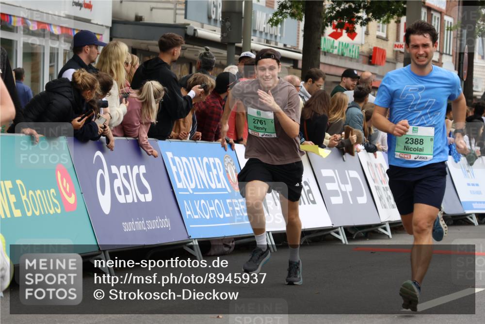21.09.2025 - PSD Bank Halbmarathon Strokosch-Dieckow http://msf.ph/oto/8945937 21.09.2025 12:00:43 Ziel 1034, 1382, 2317, 2388, 2481, 2516, 2761, 2762, 2803, 3026, 3168, 3957 meine-sportfotos.de