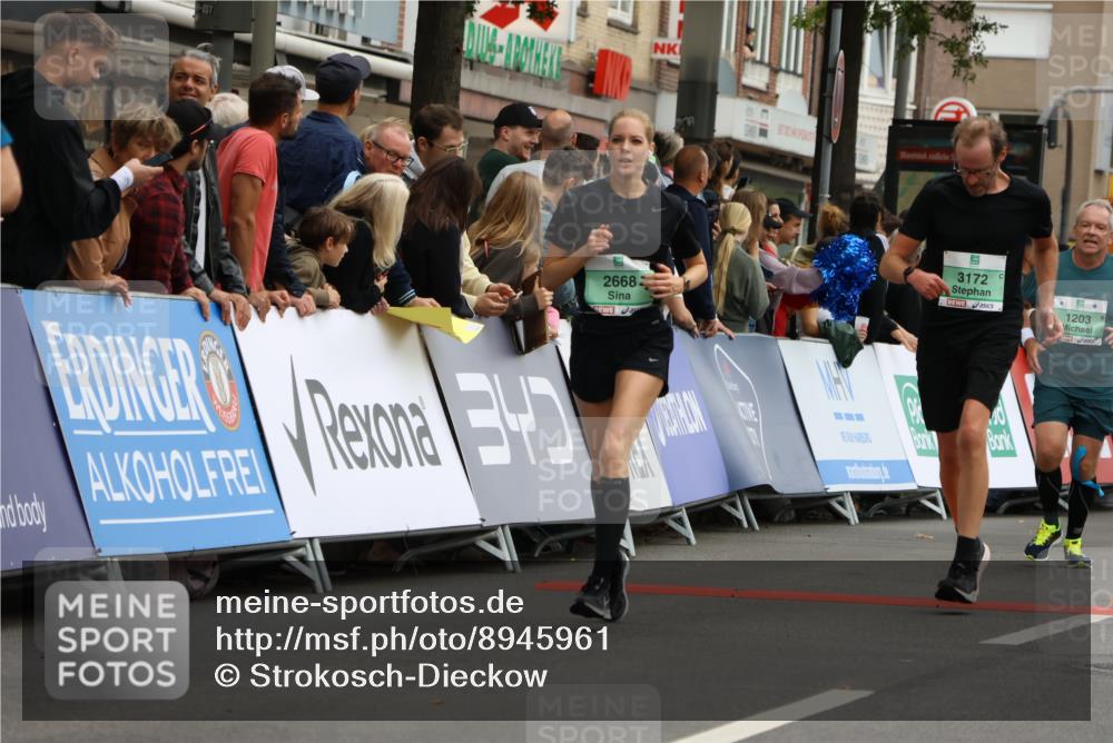 21.09.2025 - PSD Bank Halbmarathon Strokosch-Dieckow http://msf.ph/oto/8945961 21.09.2025 12:00:50 Ziel 1203, 1382, 2388, 2468, 2481, 2516, 2668, 2761, 2803, 2986, 3168, 3172 meine-sportfotos.de