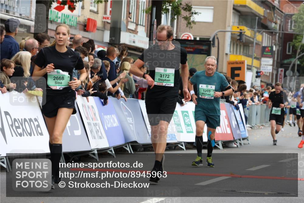 21.09.2025 - PSD Bank Halbmarathon Strokosch-Dieckow http://msf.ph/oto/8945963 21.09.2025 12:00:51 Ziel 1203, 1382, 2388, 2468, 2481, 2668, 2761, 2803, 2986, 3168, 3172, 4009 meine-sportfotos.de