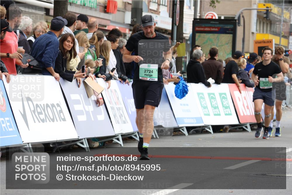 21.09.2025 - PSD Bank Halbmarathon Strokosch-Dieckow http://msf.ph/oto/8945995 21.09.2025 12:08:15 Ziel 1496, 1511, 1512, 2176, 2396, 2521, 2612, 2724, 2763, 2896, 3641, 3760 meine-sportfotos.de