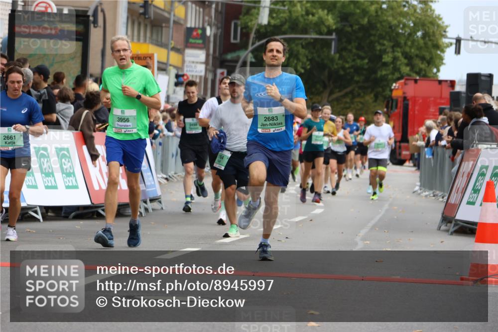 21.09.2025 - PSD Bank Halbmarathon Strokosch-Dieckow http://msf.ph/oto/8945997 21.09.2025 12:01:04 Ziel 1477, 1764, 2093, 2468, 2498, 2661, 2683, 2853, 2986, 3956, 4009 meine-sportfotos.de