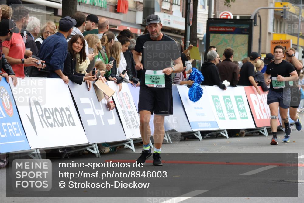 21.09.2025 - PSD Bank Halbmarathon Strokosch-Dieckow http://msf.ph/oto/8946003 21.09.2025 12:08:16 Ziel 1480, 1496, 1511, 1512, 2176, 2396, 2521, 2612, 2724, 2763, 2896, 3641, 3760 meine-sportfotos.de