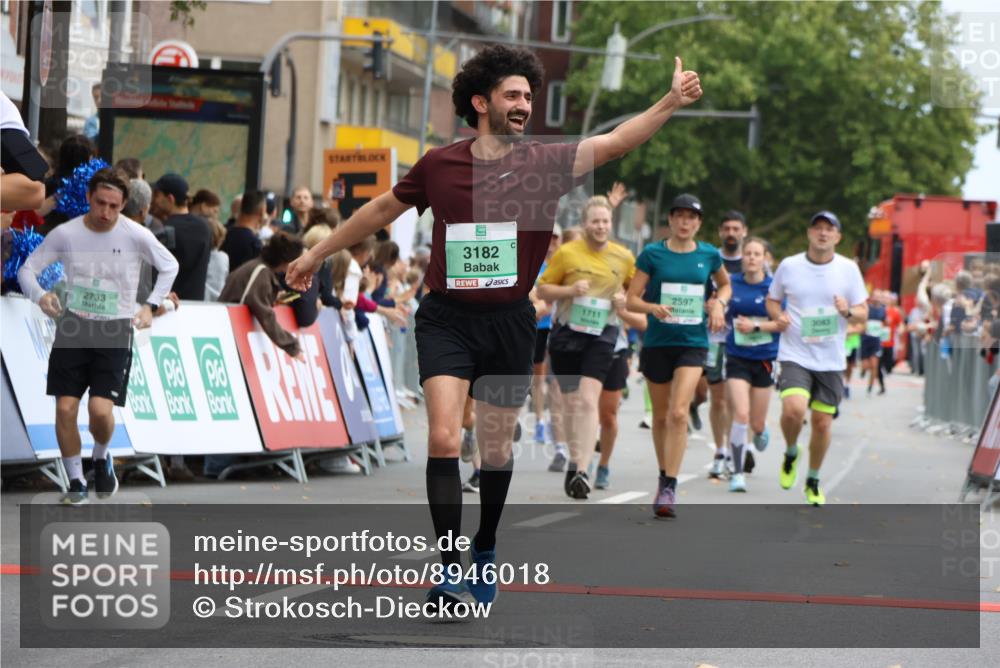 21.09.2025 - PSD Bank Halbmarathon Strokosch-Dieckow http://msf.ph/oto/8946018 21.09.2025 12:01:11 Ziel 1357, 1711, 1764, 2093, 2498, 2597, 2661, 2683, 2733, 2978, 3083, 3098, 3182, 3186, 3956 meine-sportfotos.de