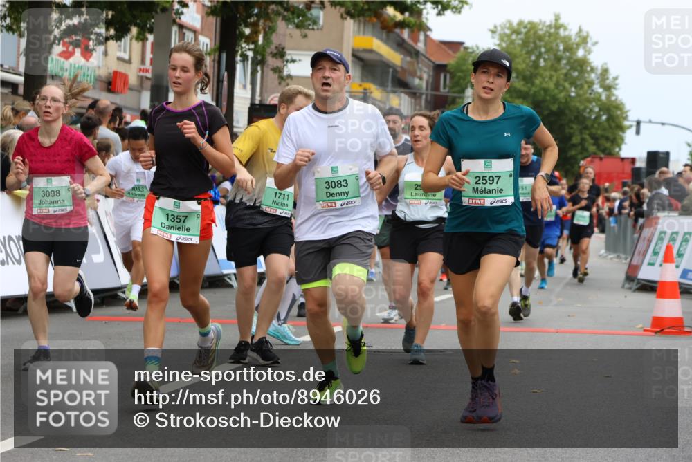 21.09.2025 - PSD Bank Halbmarathon Strokosch-Dieckow http://msf.ph/oto/8946026 21.09.2025 12:01:18 Ziel 1357, 1711, 1789, 2093, 2498, 2597, 2733, 2751, 2943, 2978, 3011, 3053, 3083, 3098, 3182, 3186, 3187, 3964, 4038 meine-sportfotos.de