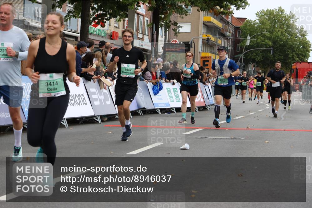 21.09.2025 - PSD Bank Halbmarathon Strokosch-Dieckow http://msf.ph/oto/8946037 21.09.2025 12:08:42 Ziel 1442, 2575, 3223, 3261, 3274, 3414, 3506, 3794 meine-sportfotos.de