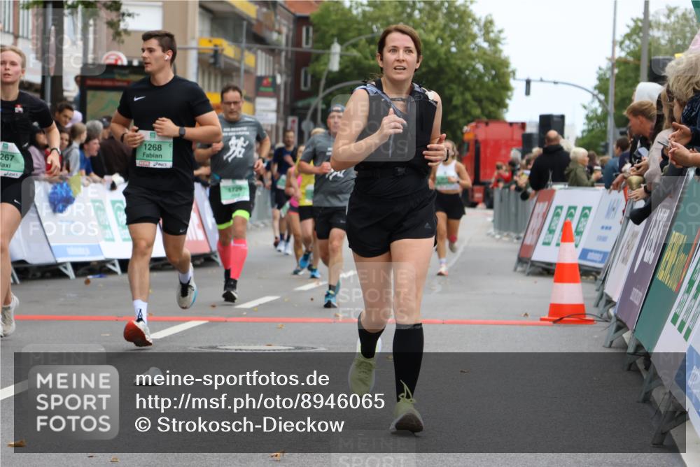 21.09.2025 - PSD Bank Halbmarathon Strokosch-Dieckow http://msf.ph/oto/8946065 21.09.2025 12:08:53 Ziel 1267, 1268, 1729, 1730, 1954, 2575, 2643, 3273, 3274, 3392, 3983 meine-sportfotos.de