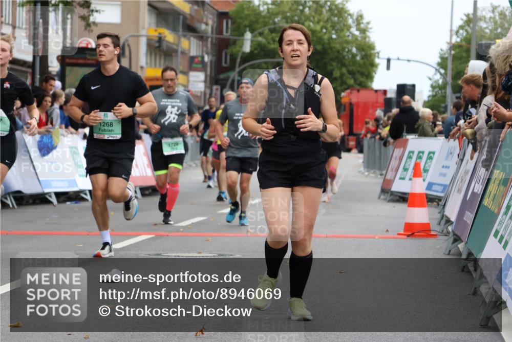 21.09.2025 - PSD Bank Halbmarathon Strokosch-Dieckow http://msf.ph/oto/8946069 21.09.2025 12:08:53 Ziel 1267, 1268, 1729, 1730, 1954, 2575, 2643, 3273, 3274, 3392, 3983 meine-sportfotos.de