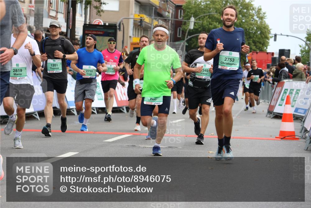 21.09.2025 - PSD Bank Halbmarathon Strokosch-Dieckow http://msf.ph/oto/8946075 21.09.2025 12:01:36 Ziel 1201, 1261, 1373, 1376, 1395, 1400, 1585, 2345, 2346, 2353, 2384, 2418, 2495, 2710, 2730, 2753, 2766, 2819, 2944, 3081, 3132, 3352, 3406, 3565, 3951, 3952, 3973 meine-sportfotos.de