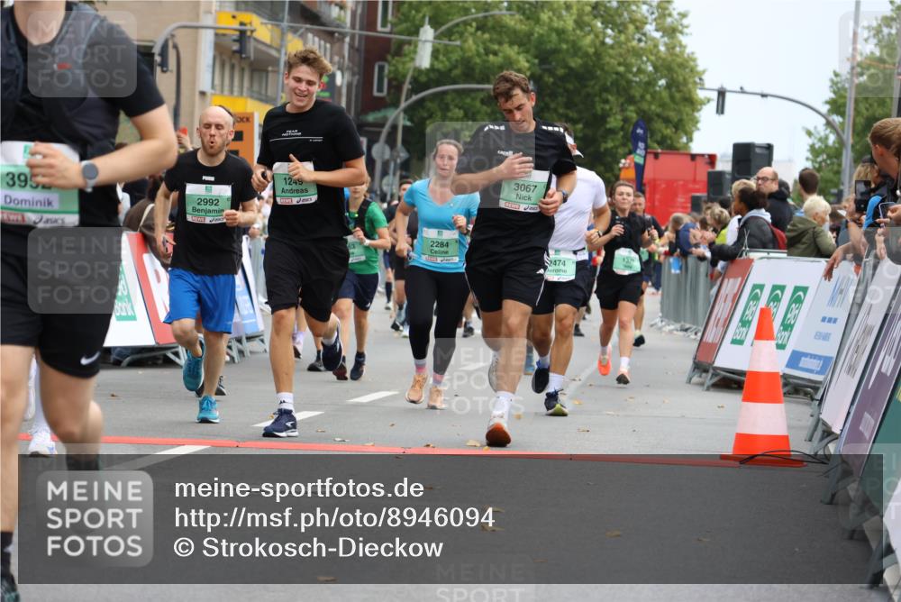 21.09.2025 - PSD Bank Halbmarathon Strokosch-Dieckow http://msf.ph/oto/8946094 21.09.2025 12:01:42 Ziel 1201, 1249, 1377, 2284, 2345, 2346, 2353, 2384, 2418, 2474, 2495, 2514, 2563, 2710, 2720, 2753, 2766, 2819, 2924, 2944, 2992, 3067, 3081, 3132, 3406, 3952 meine-sportfotos.de