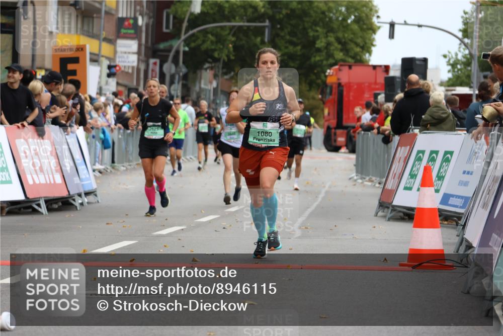 21.09.2025 - PSD Bank Halbmarathon Strokosch-Dieckow http://msf.ph/oto/8946115 21.09.2025 12:09:06 Ziel 1080, 1954, 2623, 2643, 3127, 3176, 3378, 3392 meine-sportfotos.de