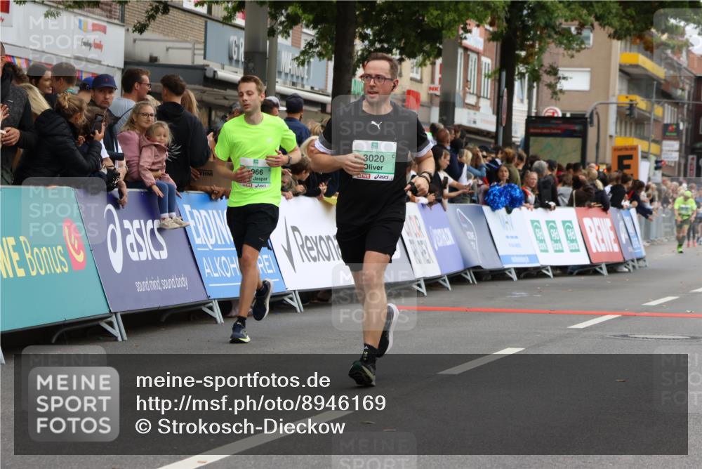 21.09.2025 - PSD Bank Halbmarathon Strokosch-Dieckow http://msf.ph/oto/8946169 21.09.2025 12:02:07 Ziel 1084, 2464, 2922, 2966, 3020, 3157, 3940 meine-sportfotos.de