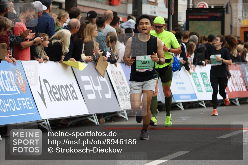21.09.2025 - PSD Bank Halbmarathon Strokosch-Dieckow http://msf.ph/oto/8946186 21.09.2025 12:02:19 Ziel 1026, 1121, 1466, 1938, 3085, 3105, 3175 meine-sportfotos.de