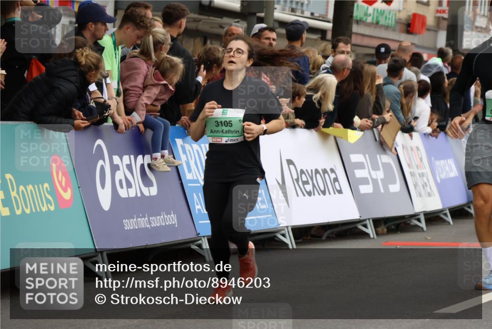21.09.2025 - PSD Bank Halbmarathon Strokosch-Dieckow http://msf.ph/oto/8946203 21.09.2025 12:02:23 Ziel 1026, 1121, 1466, 1938, 3085, 3105, 3175 meine-sportfotos.de