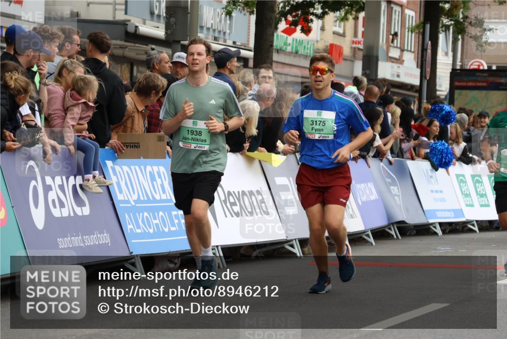 21.09.2025 - PSD Bank Halbmarathon Strokosch-Dieckow http://msf.ph/oto/8946212 21.09.2025 12:02:25 Ziel 1026, 1121, 1466, 1938, 3085, 3105, 3175 meine-sportfotos.de