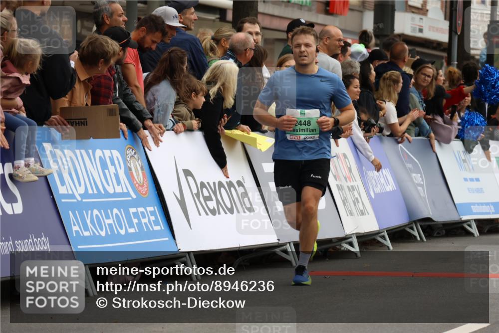 21.09.2025 - PSD Bank Halbmarathon Strokosch-Dieckow http://msf.ph/oto/8946236 21.09.2025 12:02:41 Ziel 2448, 3071, 3087, 3114, 3130, 3299 meine-sportfotos.de