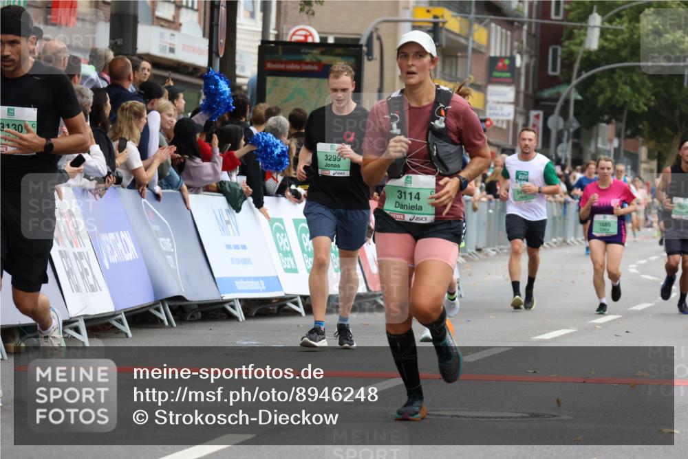 21.09.2025 - PSD Bank Halbmarathon Strokosch-Dieckow http://msf.ph/oto/8946248 21.09.2025 12:02:44 Ziel 1574, 1685, 2448, 3071, 3114, 3130, 3299, 3418 meine-sportfotos.de