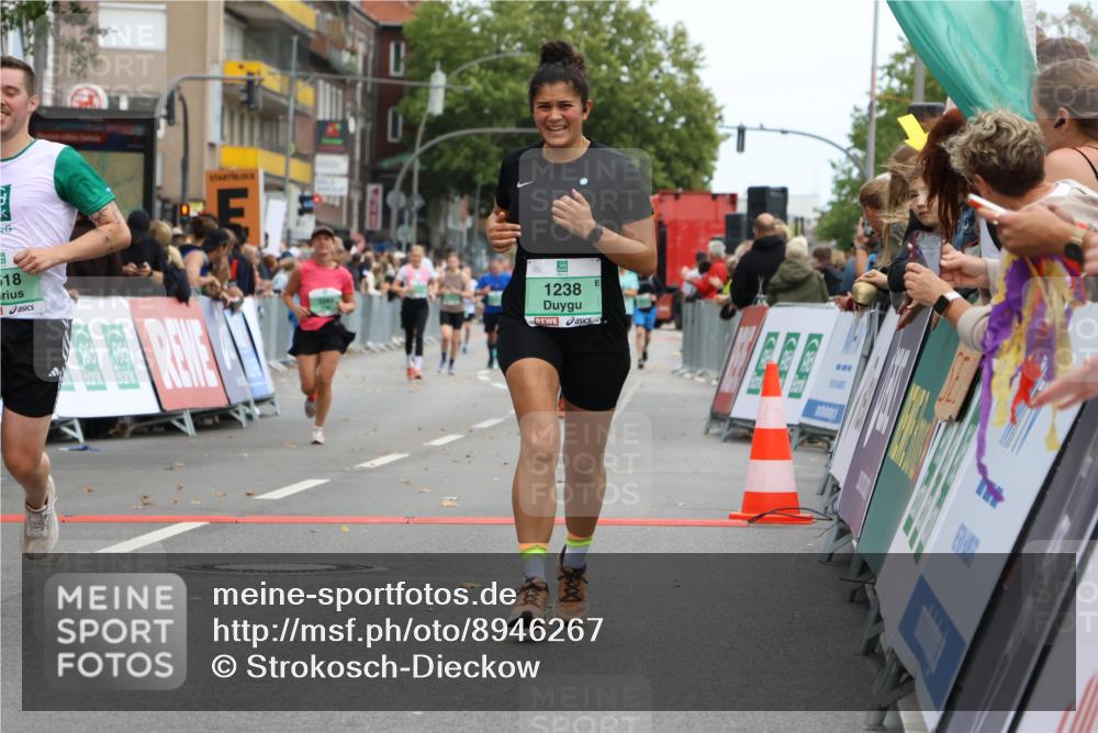 21.09.2025 - PSD Bank Halbmarathon Strokosch-Dieckow http://msf.ph/oto/8946267 21.09.2025 12:10:00 Ziel 1238, 2518, 2764, 3112, 3203, 3283, 3285 meine-sportfotos.de