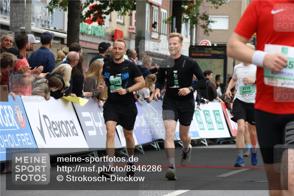 21.09.2025 - PSD Bank Halbmarathon Strokosch-Dieckow http://msf.ph/oto/8946286 21.09.2025 12:03:07 Ziel 1141, 1458, 1664, 2337, 2400, 2457, 2629, 2821, 3113, 3965, 3986 meine-sportfotos.de