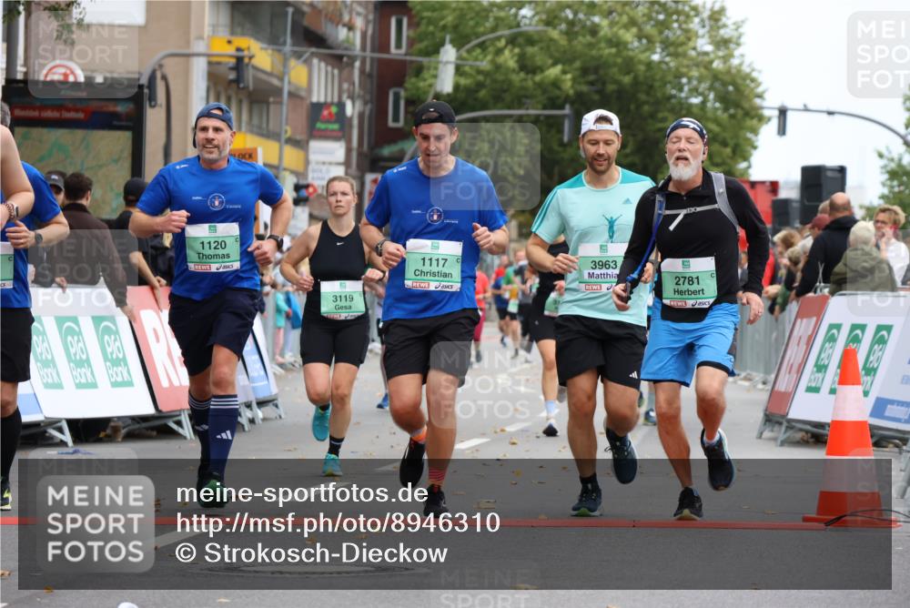 21.09.2025 - PSD Bank Halbmarathon Strokosch-Dieckow http://msf.ph/oto/8946310 21.09.2025 12:10:17 Ziel 1117, 1118, 1120, 2716, 2781, 3119, 3471, 3671, 3711, 3963 meine-sportfotos.de