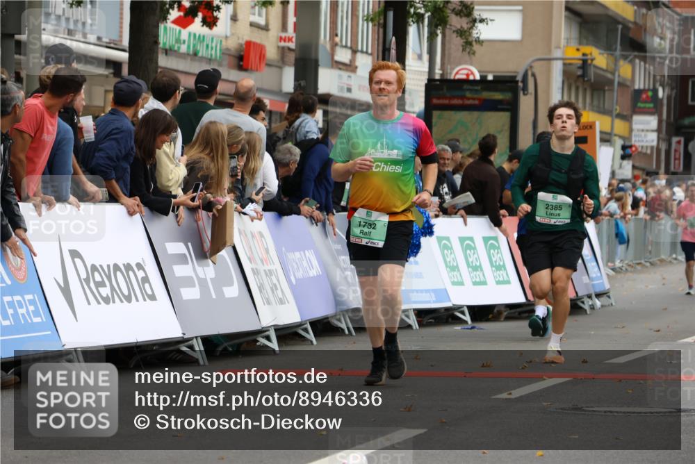 21.09.2025 - PSD Bank Halbmarathon Strokosch-Dieckow http://msf.ph/oto/8946336 21.09.2025 12:10:42 Ziel 1642, 1670, 1732, 2365, 2385, 2979, 3029, 3440, 3446 meine-sportfotos.de