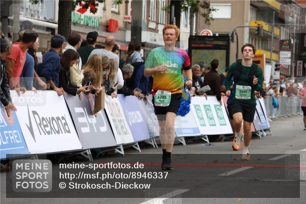 21.09.2025 - PSD Bank Halbmarathon Strokosch-Dieckow http://msf.ph/oto/8946337 21.09.2025 12:10:42 Ziel 1642, 1670, 1732, 2365, 2385, 2979, 3029, 3440, 3446 meine-sportfotos.de