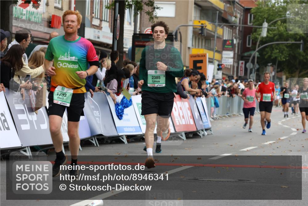 21.09.2025 - PSD Bank Halbmarathon Strokosch-Dieckow http://msf.ph/oto/8946341 21.09.2025 12:10:43 Ziel 1642, 1670, 1732, 2365, 2385, 2979, 3029, 3440, 3446 meine-sportfotos.de