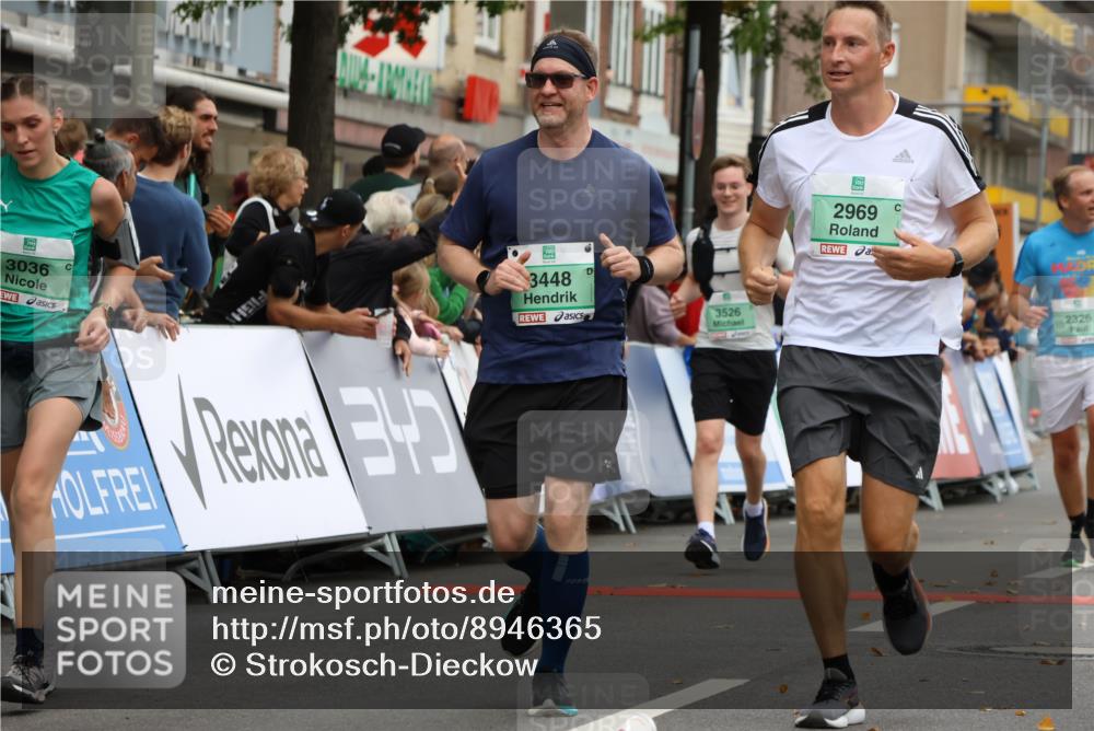 21.09.2025 - PSD Bank Halbmarathon Strokosch-Dieckow http://msf.ph/oto/8946365 21.09.2025 12:11:16 Ziel 1649, 2326, 2969, 3036, 3045, 3181, 3448, 3455, 3526 meine-sportfotos.de