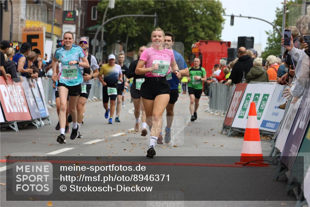 21.09.2025 - PSD Bank Halbmarathon Strokosch-Dieckow http://msf.ph/oto/8946371 21.09.2025 12:11:24 Ziel 1635, 1649, 2326, 2754, 2907, 2969, 3036, 3045, 3161, 3249, 3424, 3448, 3455, 3526 meine-sportfotos.de
