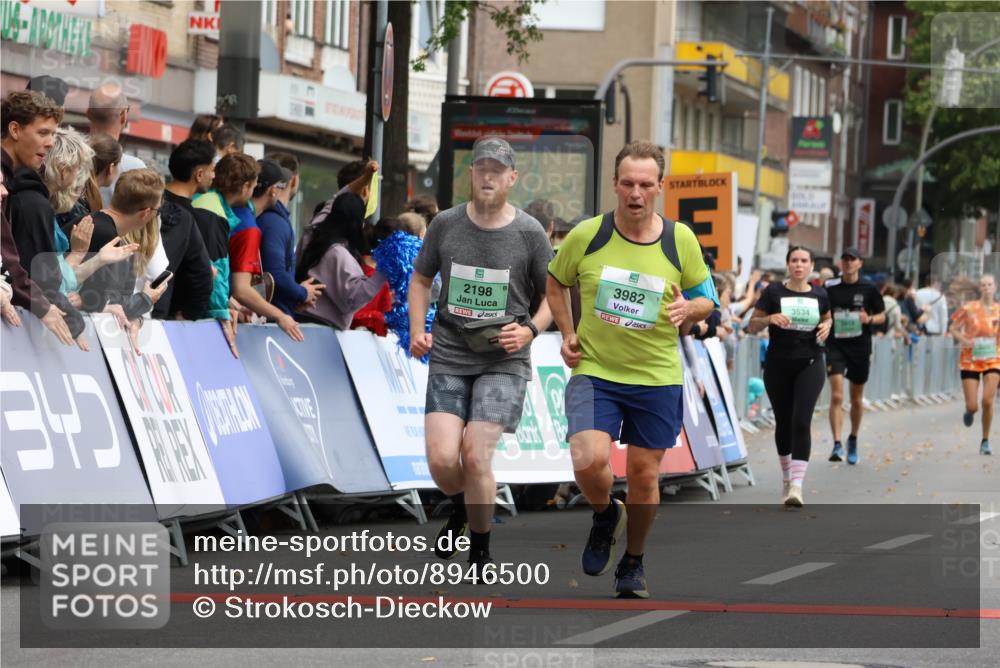 21.09.2025 - PSD Bank Halbmarathon Strokosch-Dieckow http://msf.ph/oto/8946500 21.09.2025 12:13:07 Ziel 1553, 2198, 2669, 3002, 3982 meine-sportfotos.de