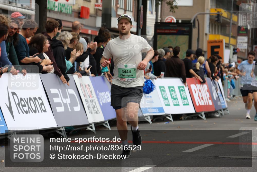 21.09.2025 - PSD Bank Halbmarathon Strokosch-Dieckow http://msf.ph/oto/8946529 21.09.2025 12:13:27 Ziel 2410, 2817, 2860, 3126, 3444, 3698, 3912, 3987 meine-sportfotos.de