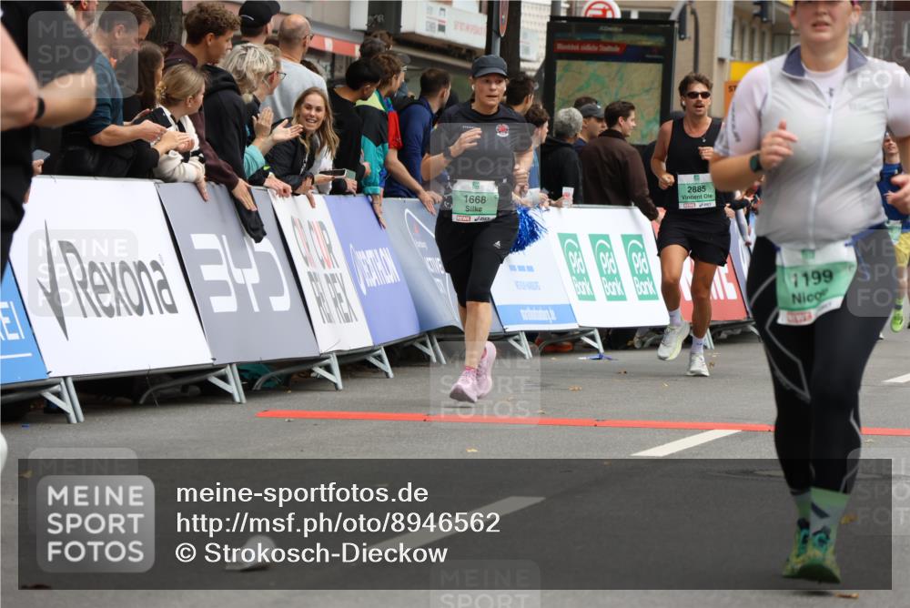 21.09.2025 - PSD Bank Halbmarathon Strokosch-Dieckow http://msf.ph/oto/8946562 21.09.2025 12:13:47 Ziel 1199, 1668, 1674, 2841, 2885, 3041, 3229, 3466, 3540 meine-sportfotos.de
