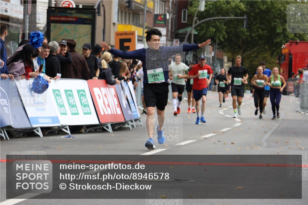 21.09.2025 - PSD Bank Halbmarathon Strokosch-Dieckow http://msf.ph/oto/8946578 21.09.2025 12:14:00 Ziel 1669, 2531, 2841, 2885, 2994, 3004, 3041, 3042, 3908 meine-sportfotos.de